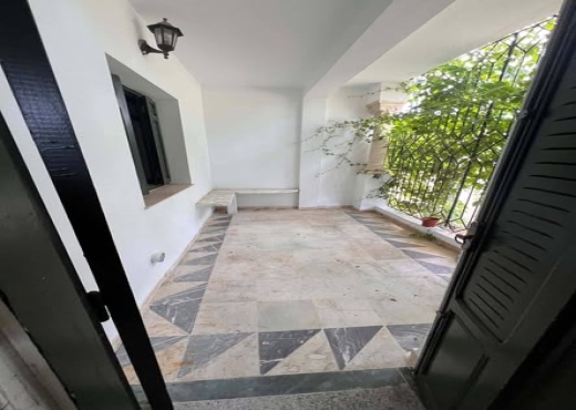 Bel appartement type S+3