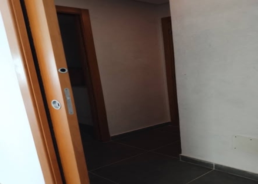 A vendre appartement  usage bureautique - image 4