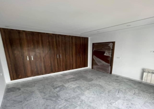A vendre Appartement S+1 Cite Wahat