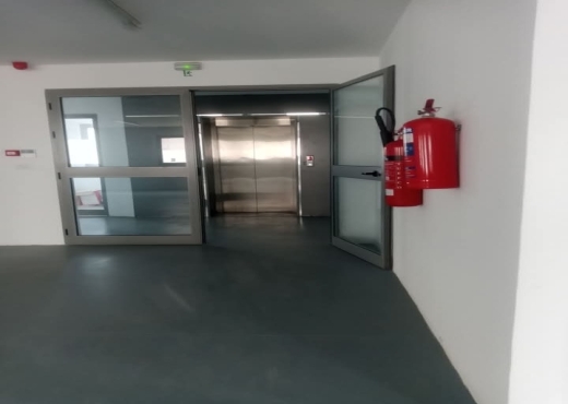 LAC . CENTRE D AFFAIRES