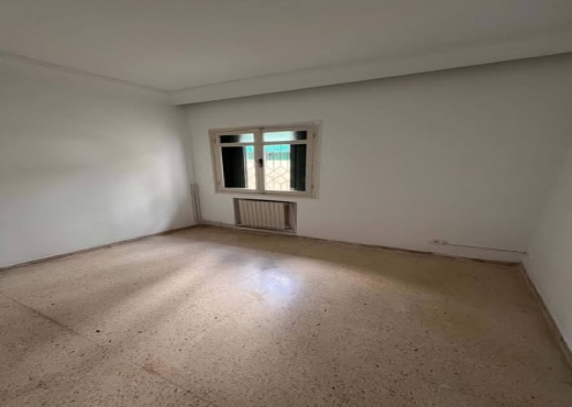 Bel appartement type S+3 - image 3