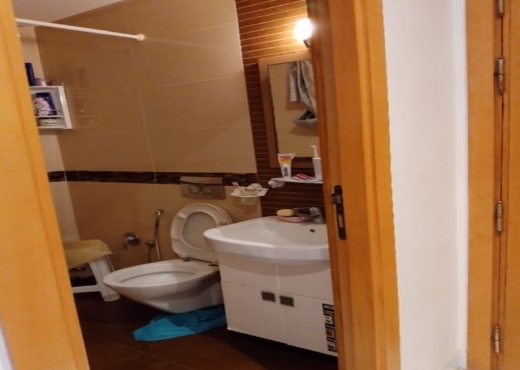 A vendre bel appart  S+2 au RDC avec terrasse