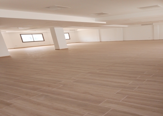 A Louer Open space au Lac - image 4