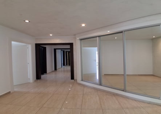 un très bel appartement spacieux de type S+3 - image 3