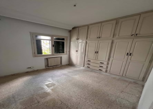 Bel appartement type S+3 - image 4